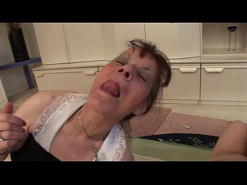 ❤️ Due nonne e un nonno fanno una cosa a tre ️❌ Super pornoal it.pornohdmega.ru ☑